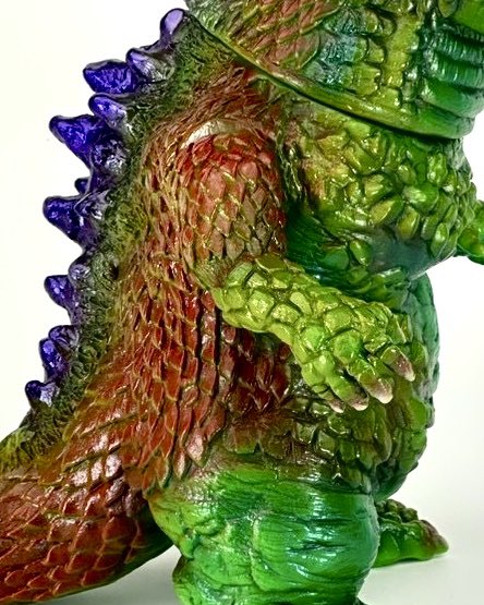 幻獣 トゲダス(WF限定カラー)をじっくりご紹介💥 蛍光グリーンな成形色