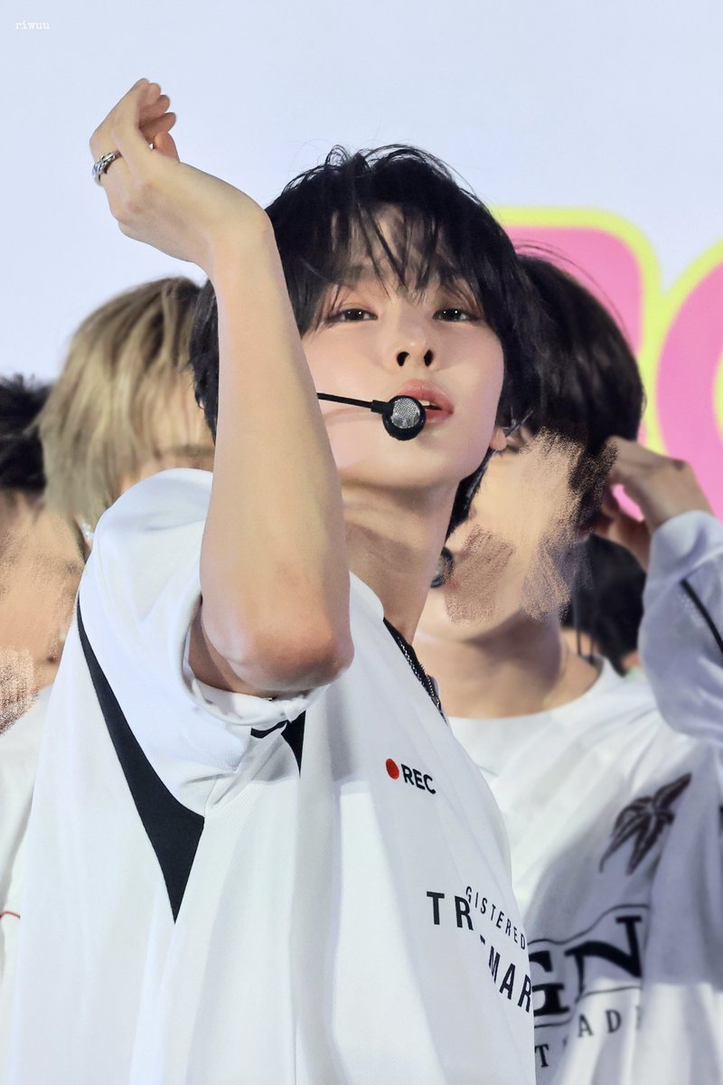 riwuu628's tweet photo. 260716 
#리쿠 #リク #RIKU #前田陸 
#NCTWISH #엔시티위시 https://t.co/NeqrKEmOYV