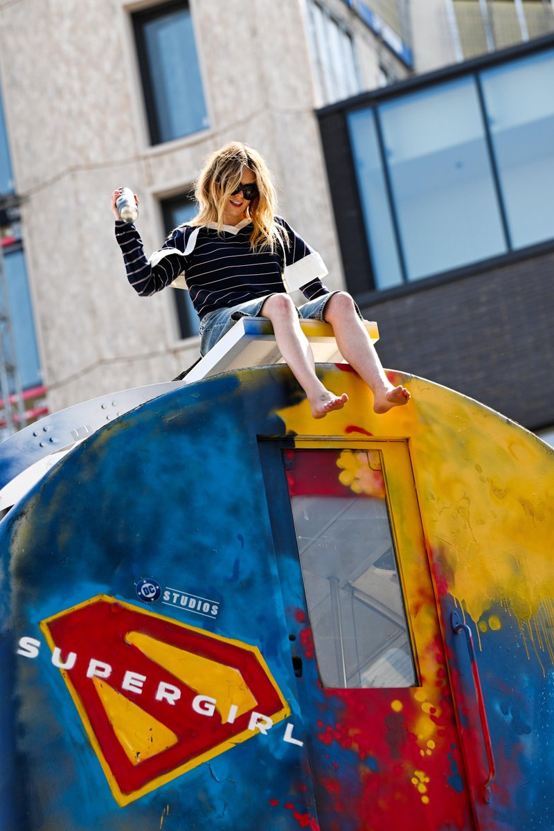 Tweety_Feet's tweet photo. Did you know Milly Alcock, the new Supergirl, prefers to drive barefoot? https://t.co/Fv4WIHsHsA
