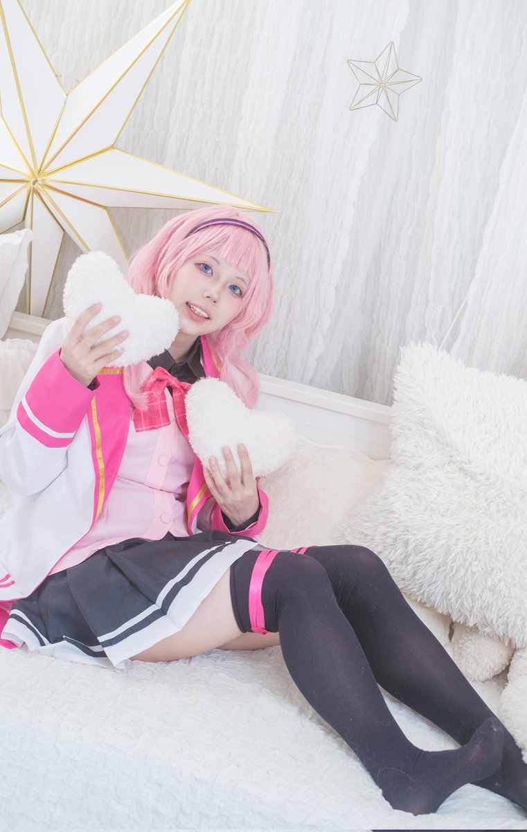 _shinocos's tweet photo. Cosplay*🌈🕒️ 💞🦩

 　　僕からたくさんの　君への愛言葉

📸 @inusuke_yappy さん
🏢 @meltypico https://t.co/DREsA6pqQw