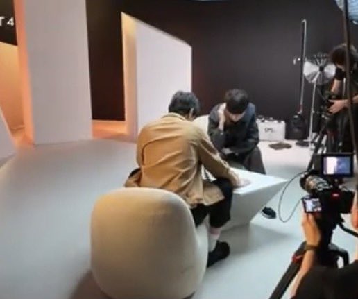 heokhyeokie's tweet photo. USER HEOKHYEOKIE FOUND DEAD IN A DITCH BABBYEEEEE https://t.co/Te2WEs3CbI