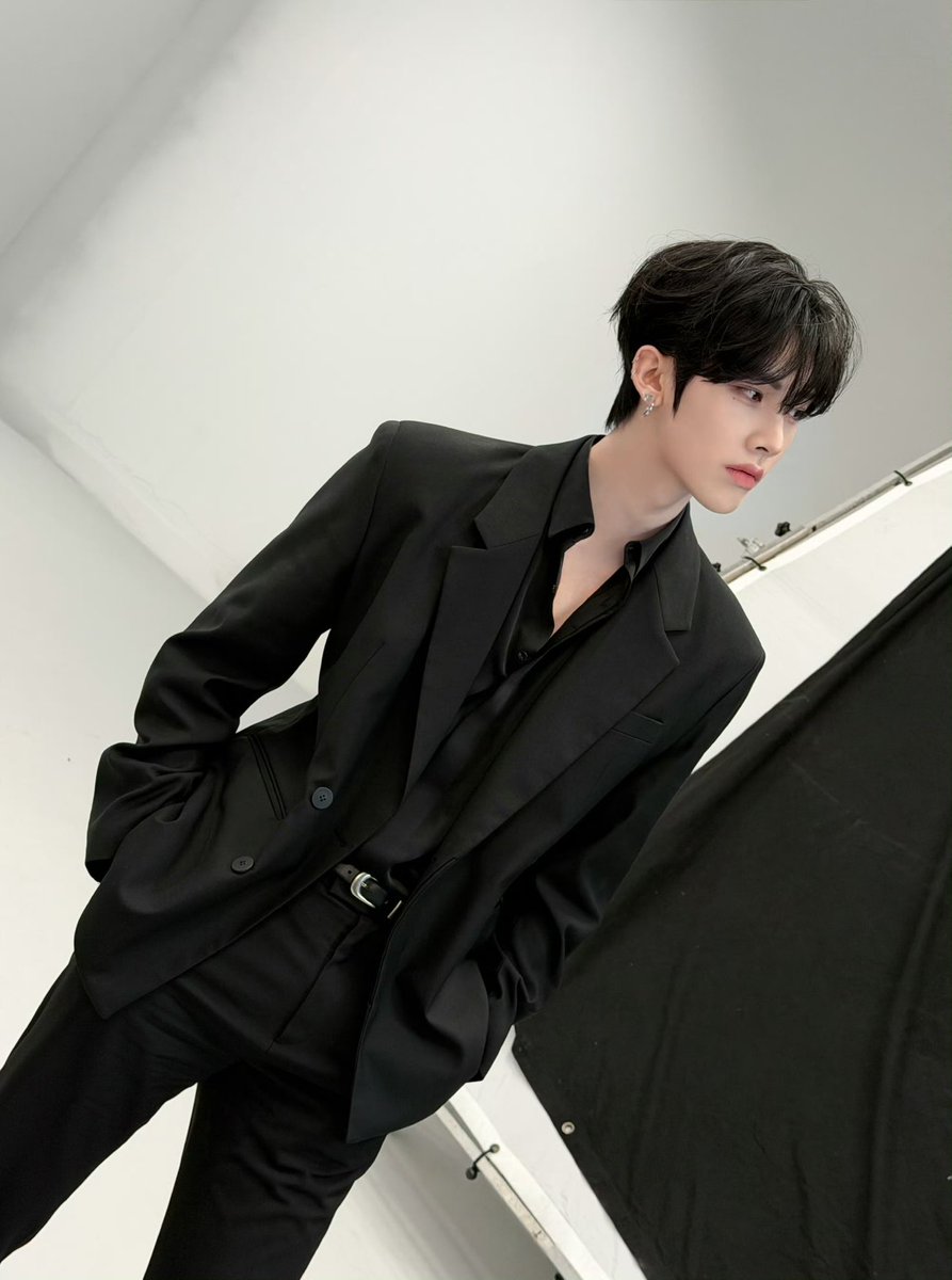 and2blegallery's tweet photo. 071726 AND2BLE weibo post https://t.co/oiAfUKl4An