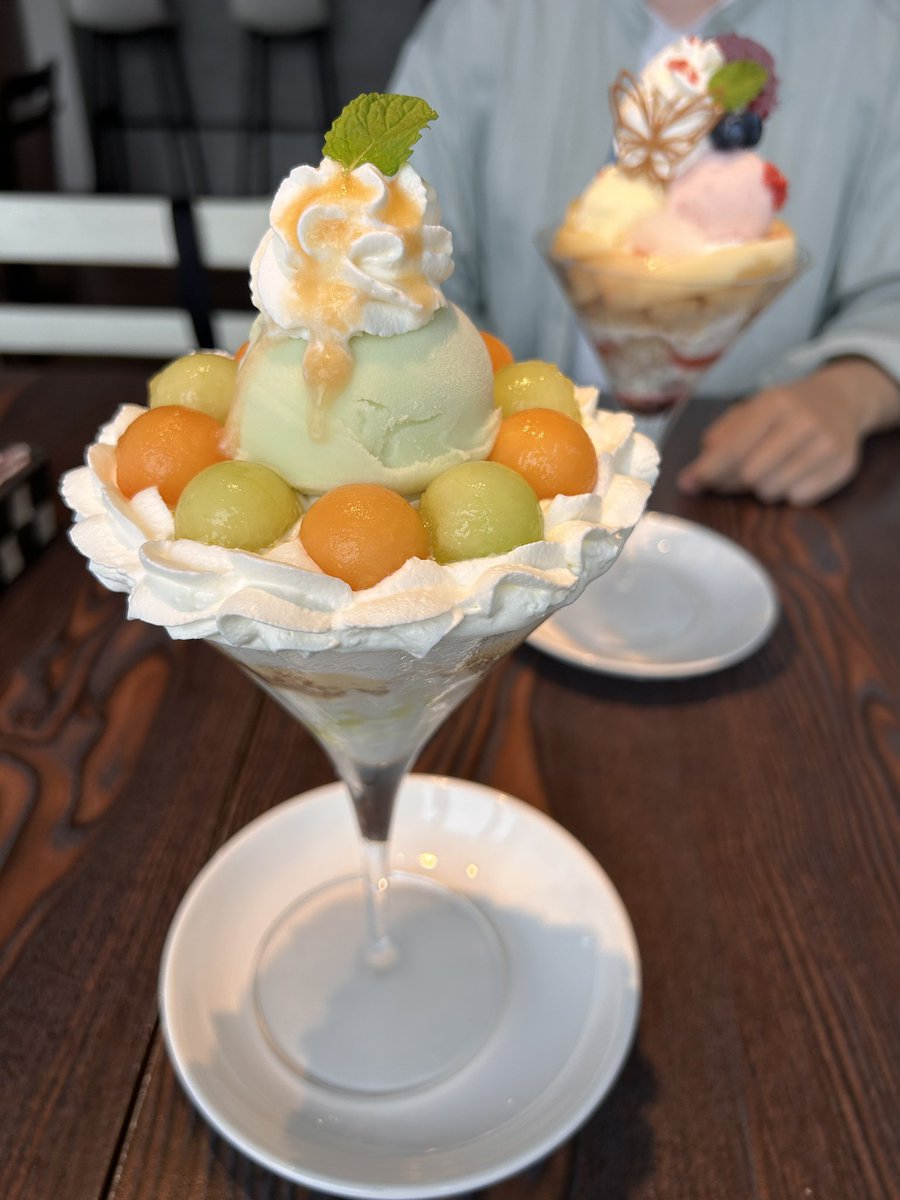 pansuki_l's tweet photo. パフェ食べて来た🤗 https://t.co/FagDexc3se