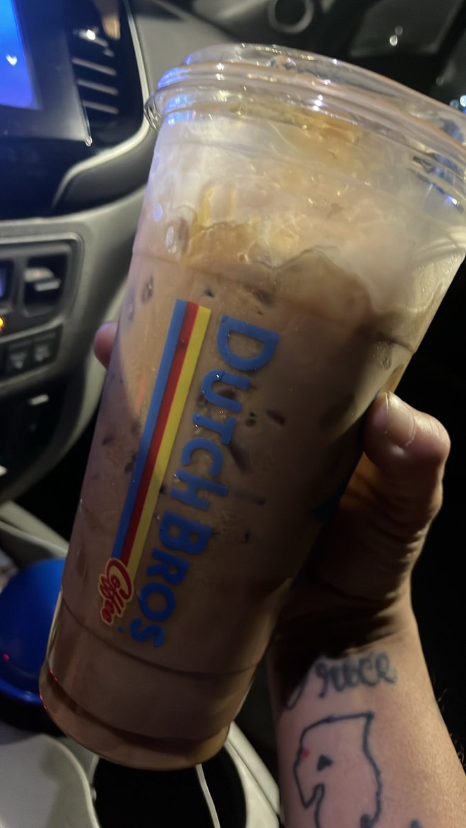 chilerose13's tweet photo. Best way to start the day https://t.co/FWn02xeiZN