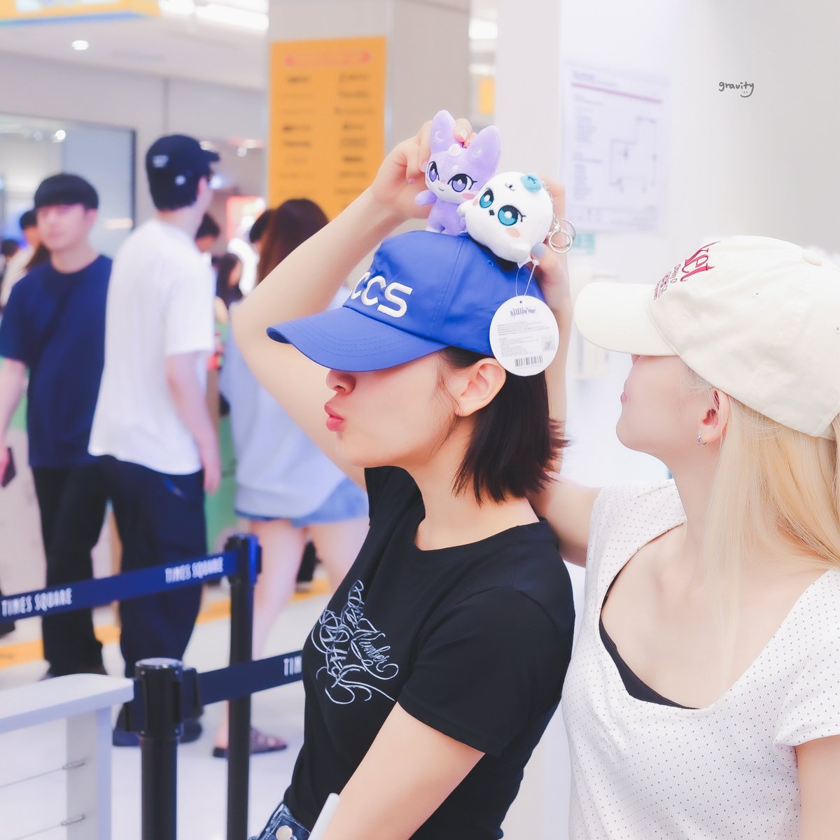 gravity_msa's tweet photo. 260717 달빱이즈 #빌리 #문수아 #BILLLIE #MOONSUA https://t.co/xIZMQAe8ST
