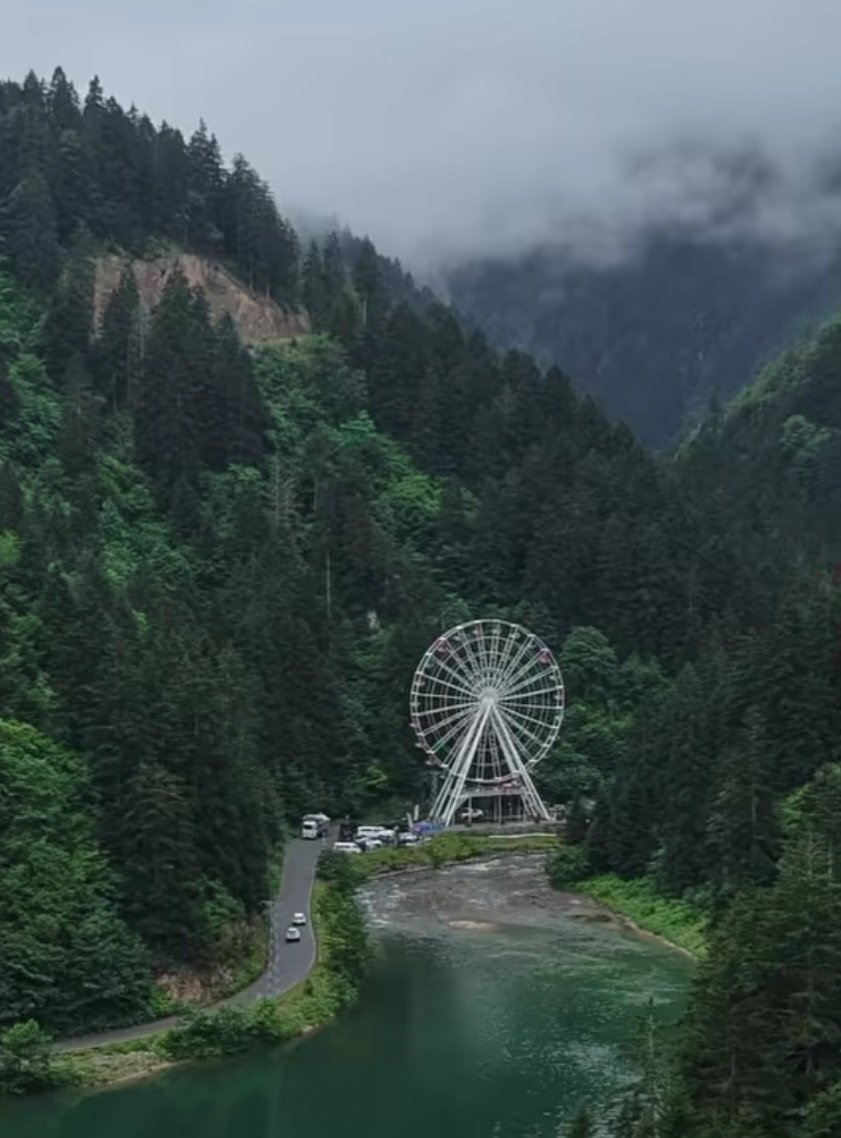erdaleksert's tweet photo. Aquapark'a doğru yol alır! https://t.co/W0F4mxkJWC