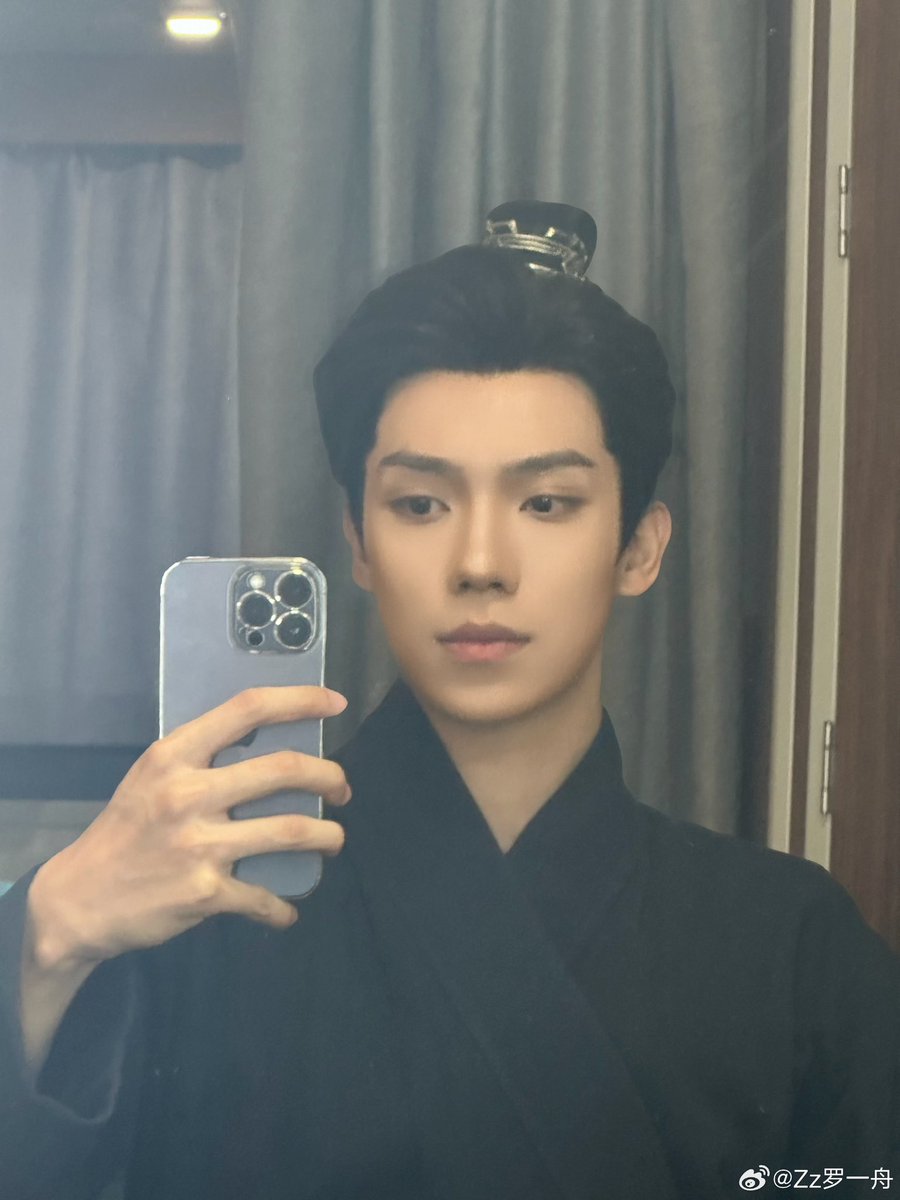 Luoyizhou1603's tweet photo. 20260717  [💚]  Weibo Update!  

[คาปิบารา]   (2)

🔗 https://t.co/rnHhJv4vd4

#หลัวอีโจว 
#LuoYizhou 
#罗一舟 https://t.co/XlOrXpHKPU