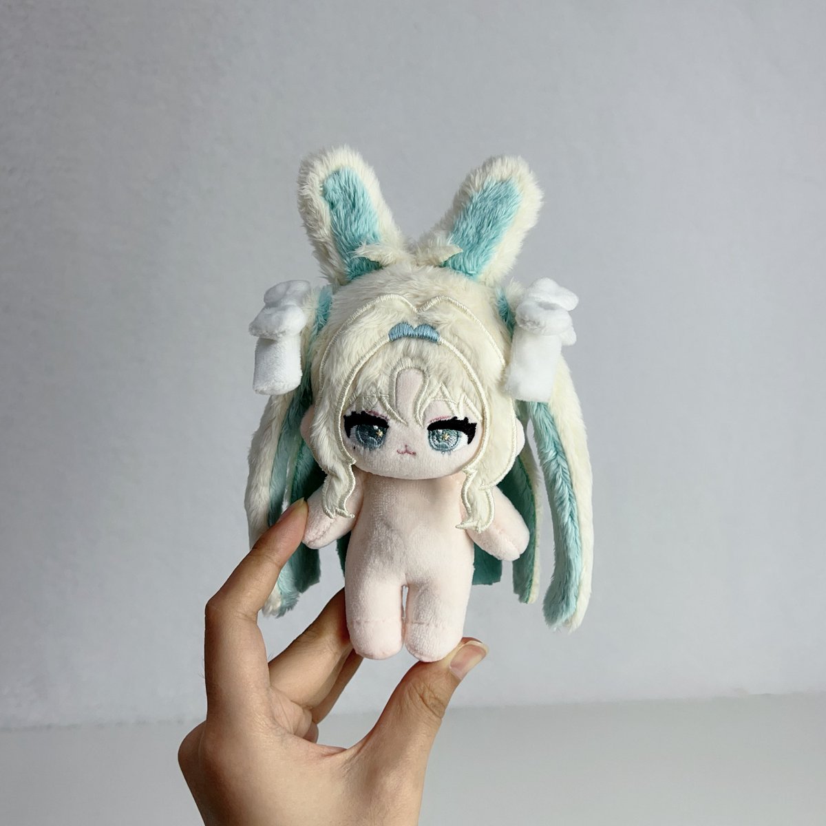 haiyanwodz's tweet photo. 🐰📏:10cm正常体
So beautiful! I love her braids and rabbit ears~ᕱ⑅ᕱ🤗💖✨
#솜인형
#우리_공장으로_오세요
#우리_공장을_소개합니다
#taiwandoll
#cottondoll
#綿人形
#綿人形です
#TWdoll
#棉花娃娃 https://t.co/Oloe9OAp8D