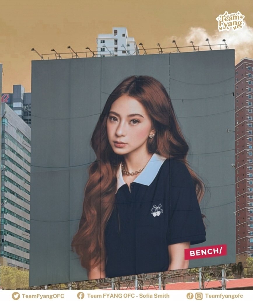 TeamFyangOFC's tweet photo. 𝗦𝗘𝗘 𝗬'𝗔𝗟𝗟 𝗢𝗡 𝗧𝗛𝗘 𝗥𝗢𝗔𝗗 🏙️✨

𝗦𝗣𝗢𝗧𝗧𝗘𝗗: Another Bench billboard of Fyang is now up at EDSA Guadalupe! If you're passing by, don't forget to look up. 👀

If you spot Fyang's Bench billboard, snap a photo and share it with us! Don't forget to tag @benchtm, Bench's official social media accounts, and @teamfyangofc so we can share your sightings. 📷

#FyangSmith | @imsofiasmith