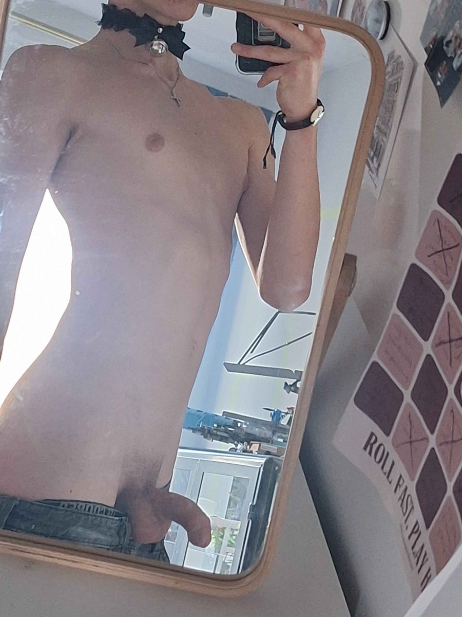 crystgrok's tweet photo. Every guy had that cuteness stage #femboy #twink #tummy #femininity https://t.co/Le7fIB4pY8
