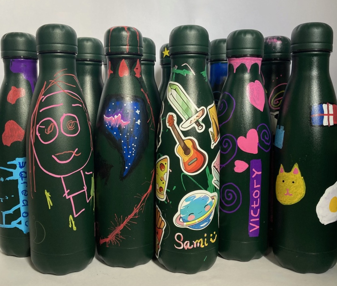 MorpethSch's tweet photo. Students joined the 'Friends of the Pod' stall at the Summer Fayre last week to decorate and customise their own water bottles. The bottles have now been glazed and are ready to use! https://t.co/rdVsJ4UY7V