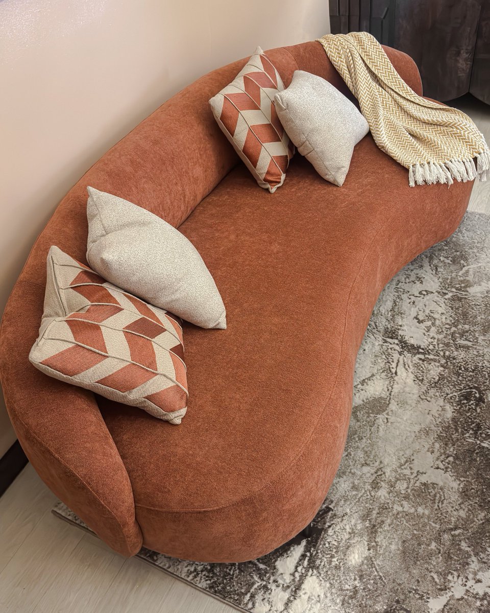 ideus_ng's tweet photo. EXCITO Arc Sofa
▸ Sculpted curve — built for the slouch, not just the sit
▸ Built in our Lagos factory

→ DM IDEUS to create 

EXCITO ARC SOFA NGN600,000
EXCITO LOUNGE CHAIR — NGN220,000
EXCITO COFFEE TABLE - NGN150,000
EXCITO SIDETABLE - NGN75,000

0909 0000 712 https://t.co/cAW67odt86