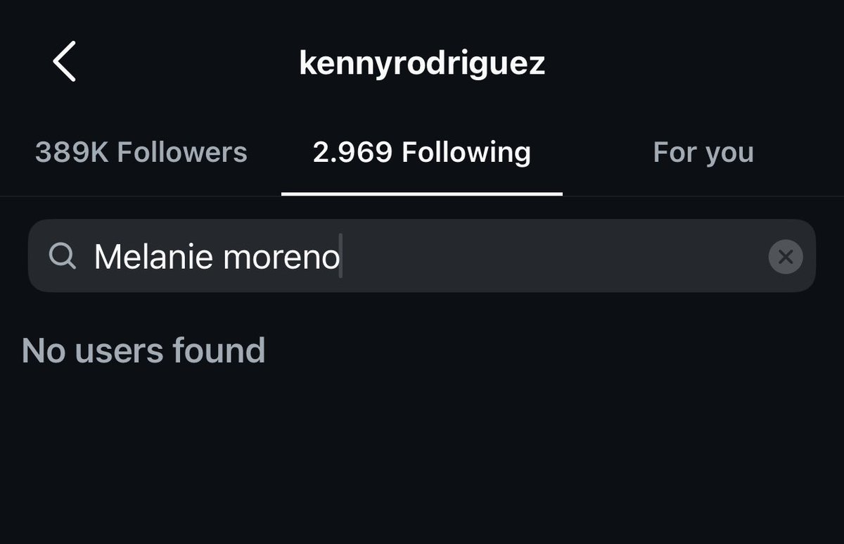 olajumokeenio11's tweet photo. Kenny unfollowed Melanie because she didn’t follow him back 😂😂😂 another reason to stan her https://t.co/NLgJe54KBZ