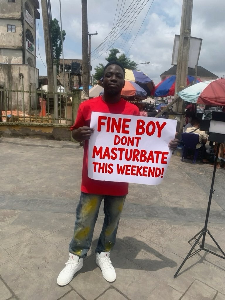 ayam_Chizzy's tweet photo. Friday is here again ! ✨
Good health starts with self-discipline. Say no to masturbǎtion and yes to wellness. https://t.co/8q1C9fKB6V