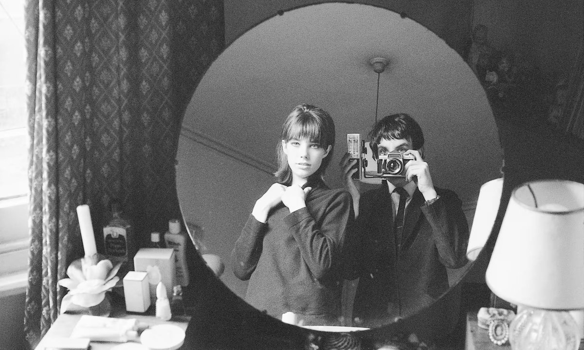 eyeonaxis's tweet photo. Jane Birkin with her brother Andrew, 1964 https://t.co/wEiJtas7k5