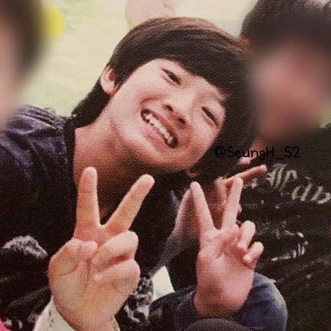 kyuhoer's tweet photo. 🥹 https://t.co/ytbMiWjWCW