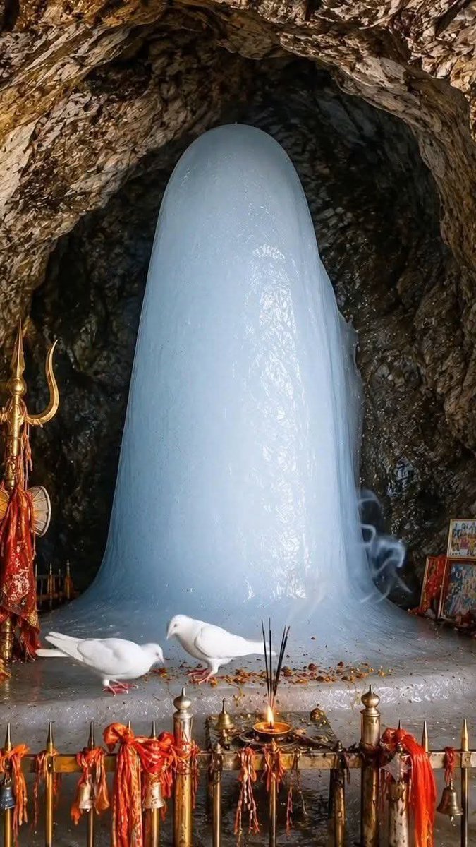 ASingh0404's tweet photo. Jay baba barfani 🔱✨️🕉 https://t.co/2oVANbaJEV