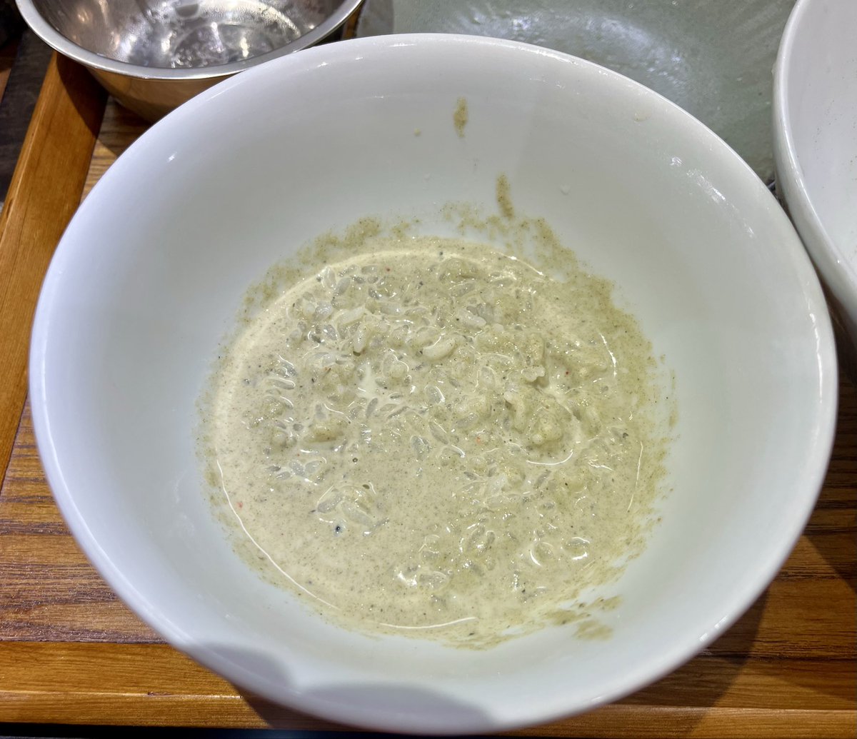 ma_sa0000's tweet photo. らあめんサンド 盛岡市
限定 冷やし塩牡蠣そば〜濃厚牡蠣つけ汁添え〜

牡蠣の旨みを存分に味わえる贅沢な一杯。
そのままでも濃厚なつけ汁にくぐらせても最高。最後はリゾット風で締めて完食完飲。美味すぎた！ごちそうさまでした。 https://t.co/dnLkbhvyuJ