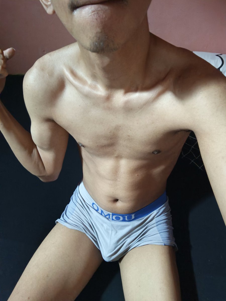 panggilata2's tweet photo. pulang jumatan langsung sempakan🥵 https://t.co/tOEEr8UGYD