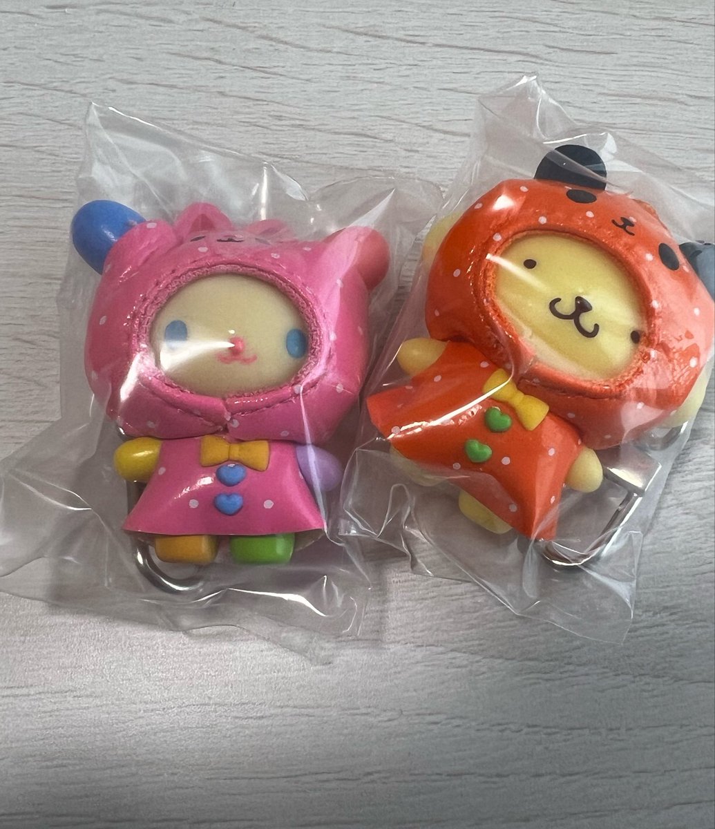 ysnrkt87's tweet photo. サンリオちびっともレインコート

《譲》マイメロ、ウサハナ、ポムポムプリン
《求》コロコロクリリンレインコート最優先、異種森のおともだち以外

郵送対応📮 https://t.co/cYrnisEMuZ