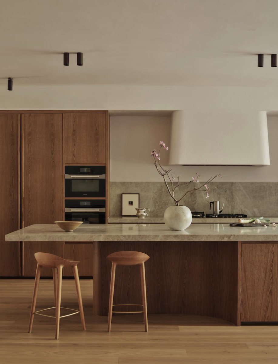 dailycorner98's tweet photo. this homes vibes >>> https://t.co/K3CDY3ggj8