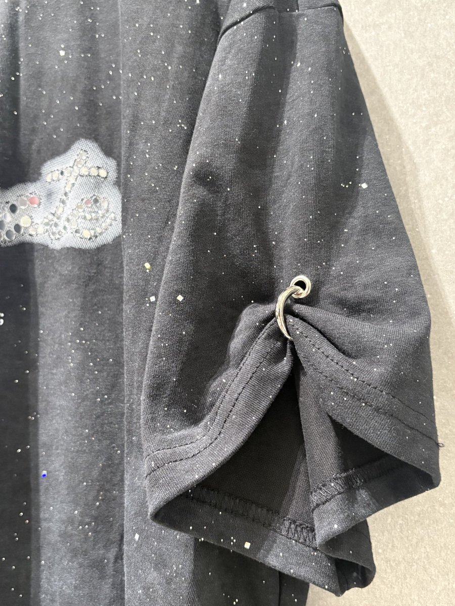 MAGICCINQ's tweet photo. « 26 HI-SUMMER DROP »

BFFL - Cut&amp;Sewn “Lame and beads”
・Price : ¥5,390 - ¥7,590 (including tax)
・Size : M,L

詳細はこちら↓
 https://t.co/1C021yc1i2 https://t.co/AXC4Nr2Hsz