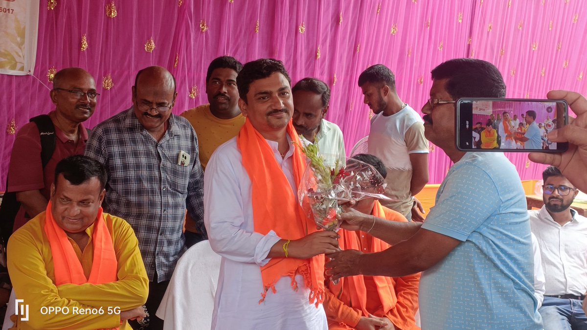 DMajumderOffice's tweet photo. শিবতলী ক্লাবের খুঁটি পূজোয় উপস্থিত ছিলাম। https://t.co/0RvCAgSIHu
