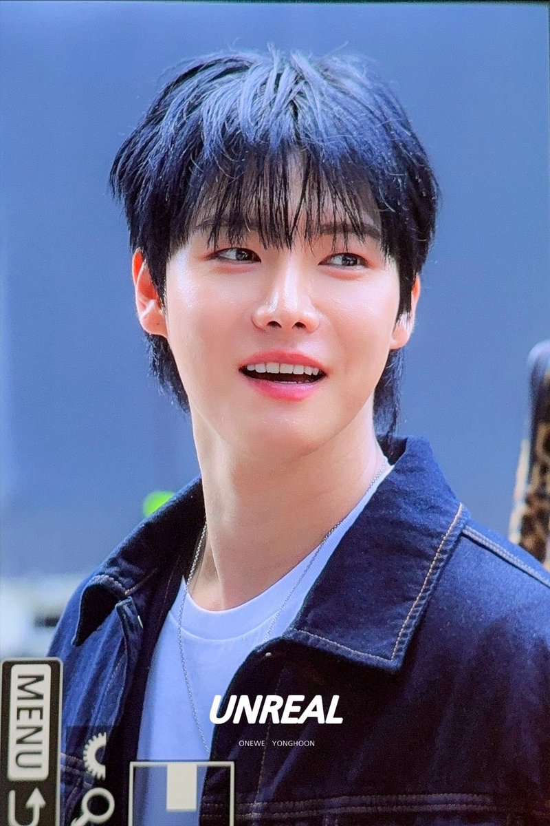 UNREAL_yonghoon's tweet photo. 260717 나무꾼이선녀옷훔친이유알겠음 #ONEWE #원위 #YONGHOON #용훈 @official_ONEWE https://t.co/SJTtmkOXki