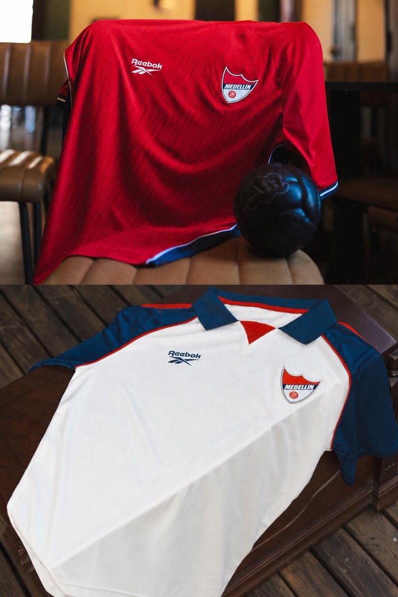 JotaEprensa's tweet photo. La venden así y la totean...

@Reebok
@DIM_Oficial 
⚽️🔥 https://t.co/tpyQYzRC3f