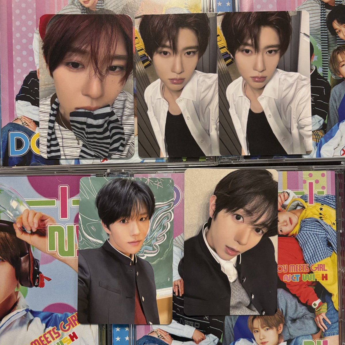 용 tweet media
