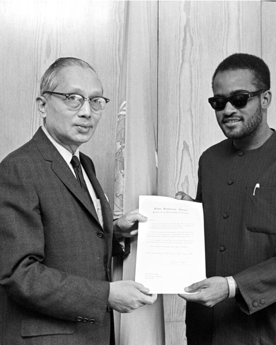 DrSalimArchive's tweet photo. A young Tanzanian diplomat walked into the United Nations and handed a piece of paper to the Secretary-General.

Presenting credentials - the formal ritual by which a country's new representative announces themselves to the world body. Dignified. Procedural. Unremarkable.

U Thant, the Secretary-General, received the document from Dr. Salim Ahmed Salim, 28 years old, Tanzania's new Permanent Representative. He shook his hand. The ceremony lasted minutes.

No one in that room knew what was about to begin.

Within two years, this same man would lead the campaign that seated China at the UN - triggering celebrations on the General Assembly floor that scandalized the West.

Within a decade, he would preside over the entire United Nations General Assembly as its President.

By 1981, every African nation would stand unanimously behind him as their candidate for Secretary-General - the very office of the man who had just received his papers.

Every great story has a Day One.

This was his.
