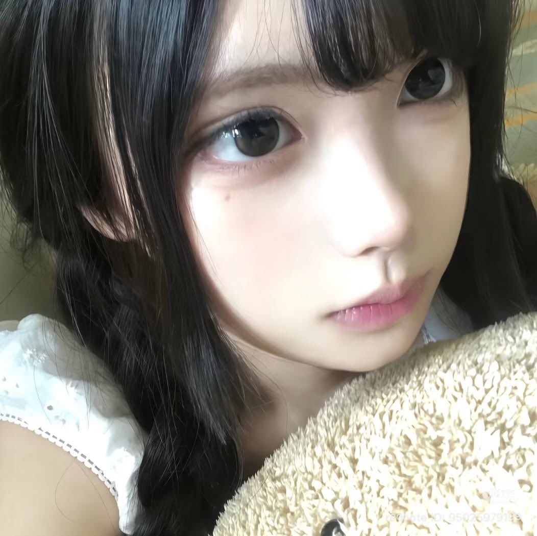 kimokimokimo00's tweet photo. 乙女の理想がたっぷり詰め込まれたあまあまショートケーキみたいな女の子。めちゃくちゃかわいい...こんなまん丸お目目に見つめられたらイチコロだよ... https://t.co/ZQcK6yiamO