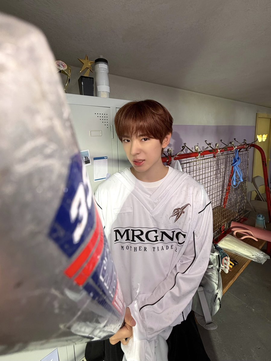 Y_USHI_'s tweet photo. 이거 정말 마음에 들어요 https://t.co/fLnN5J3hFg