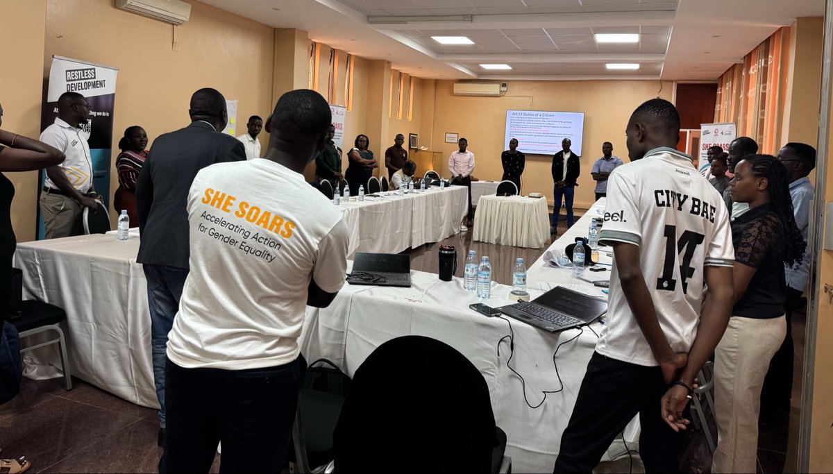 youthchaperonug's tweet photo. Day 4 of the #SHESOARS Youth Advisory Structures training brings together young leaders from Nakawa & Makindye to strengthen ASRHR advocacy, governance, accountability, budgeting & youth engagement.Together, they're developing action plans to champion #ASRHR in their communities. https://t.co/8eIBDBBa5n