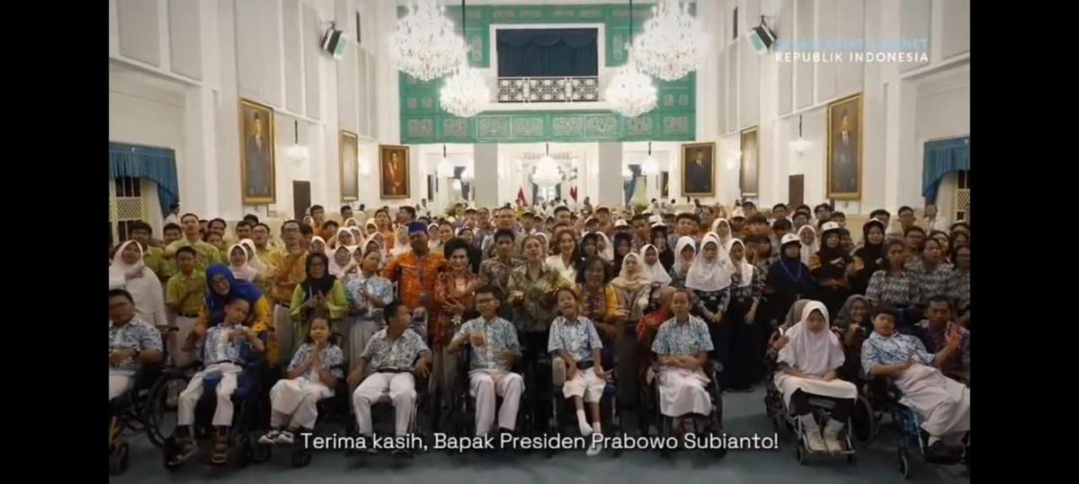 ainolyakin21's tweet photo. Sebanyak 164 Siswa Institusi Disabilitas Indonesia (INDISI)
Keterbatasan Fisik Tidak Menyurutkan Senyum dan Mimpi Besar Mereka (Sumber Informasi Sosial Media Sekretariat Kabinet)
@YandriSusanto
@KemensetnegRI
#KementerianDesaPDT
#BPSDMKementerianDesaPDT
#BangunDesaBangunIndonesia https://t.co/bNXVYqEyAr