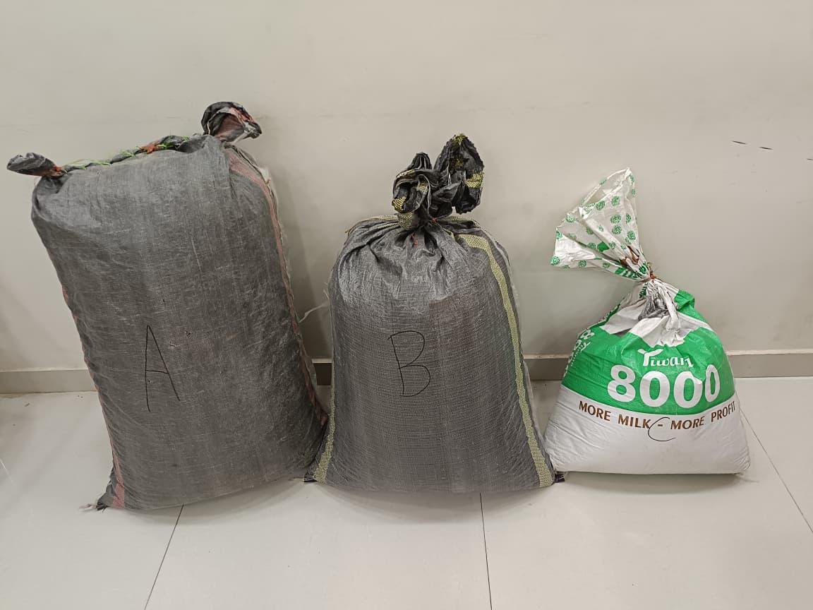 NarcoticsCBN's tweet photo. 🇮🇳CENTRAL BUREAU OF NARCOTICS🇮🇳

🚨CBN in Action🚨

📌Date:14.07.2026
📌Place:Mandsaur, M.P
📌CBN Neemuch seized 53.88 kg Poppy Straw
📌2 Persons arrested &amp; 1 Bike seized under the provisions of NDPS Act 1985
📌Further investigation on
@FinMinIndia @cbic_india @PIB_India @ANI https://t.co/K0eTeCHRIO