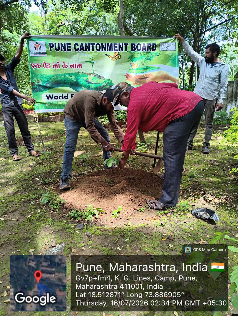 ceo_pune's tweet photo. Ek ped Maa Ke Naam - Tree plantation drive at Gurudwara Road  and Arjun Marg by staff of Pune Cantonment Board #ekpedmaakenaam https://t.co/L5Lp6T3Jik