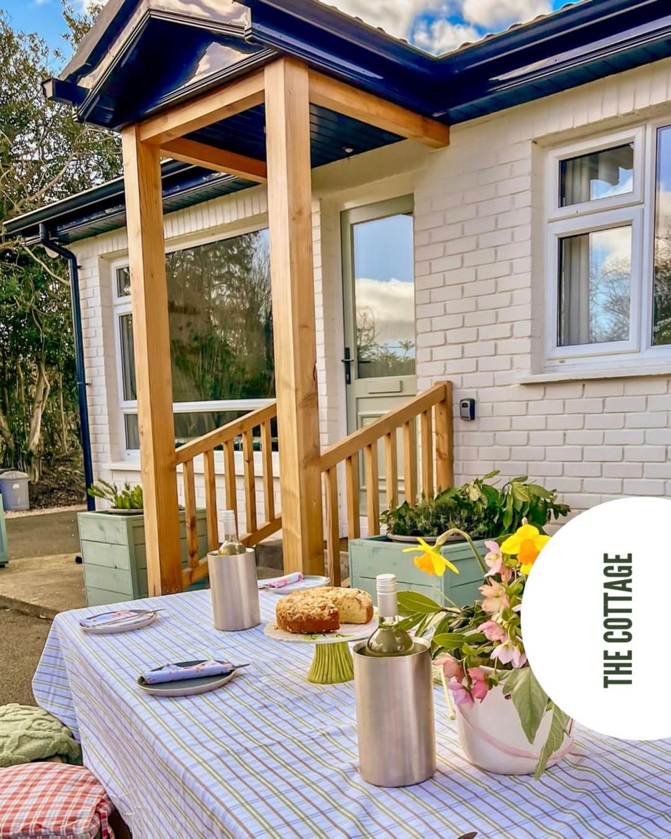 BallyknockenHCS's tweet photo. Looking for a countryside escape for this Summer? 🌿

Did you know we have two beautiful self-catering accommodation options here at Ballyknocken?

To find out more, simply visit our website 👉 https://t.co/uZfCUefXyR 

#SelfCatering https://t.co/6Lj5OO8ebx