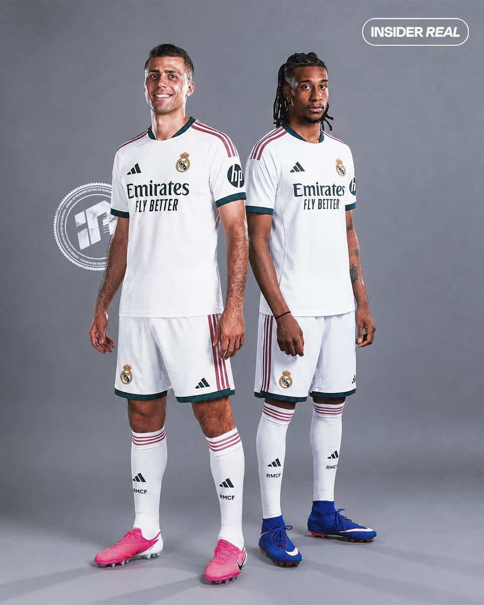 BallDribbler's tweet photo. Olise or Rodri, which baller does the team need more? 🤔 https://t.co/usw7LT2J2h