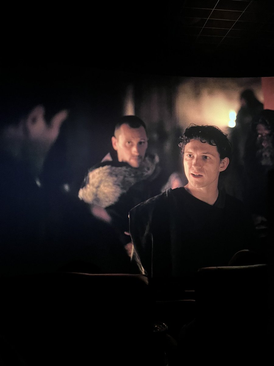 FilmGrainn's tweet photo. The third &amp; final act is absolute peak cinema, but from start to finish visually, sonically the best you will experience. Sir Nolan is to be respected 10/10
Watch it on IMAX if you can https://t.co/ZToOd6B70s