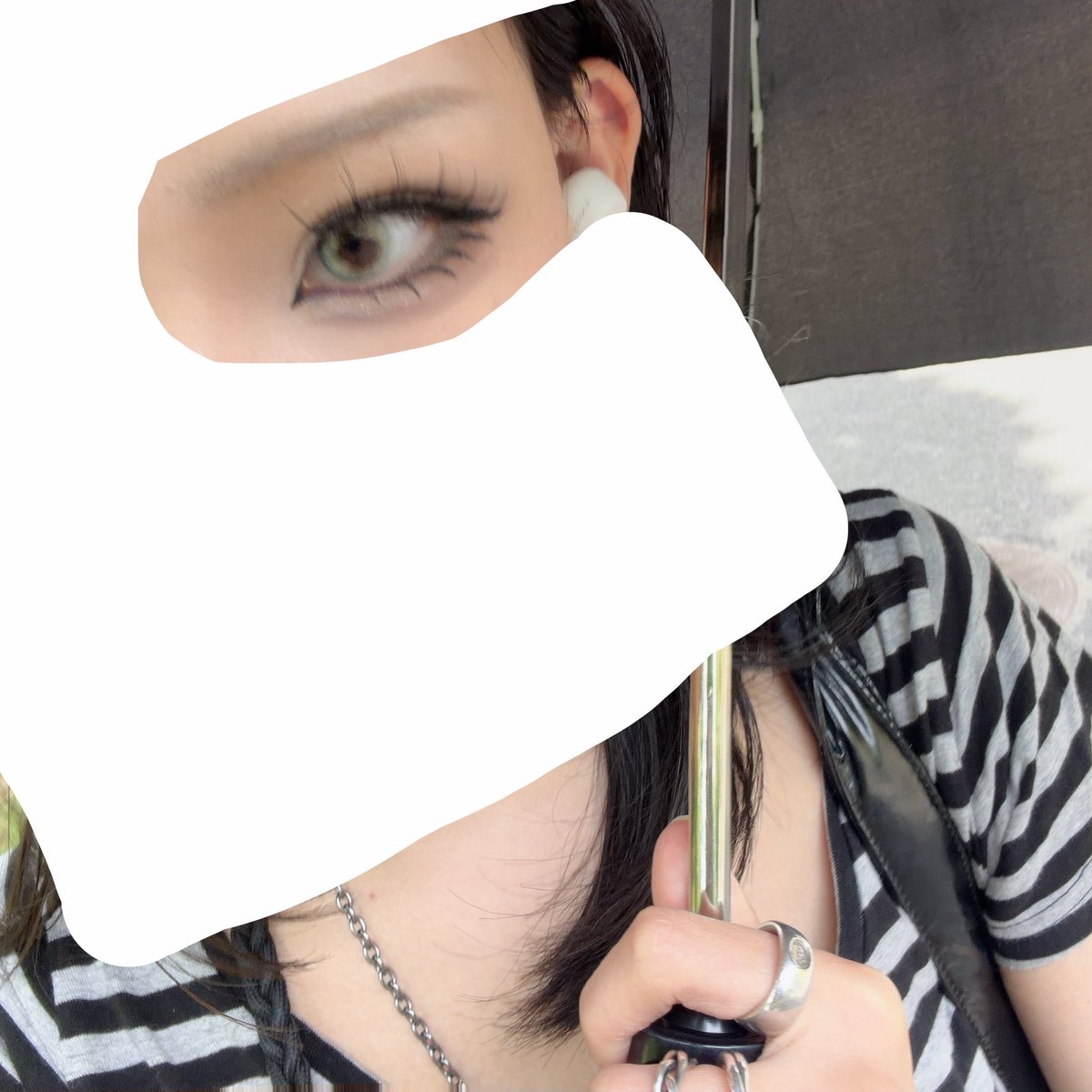 ろい tweet media