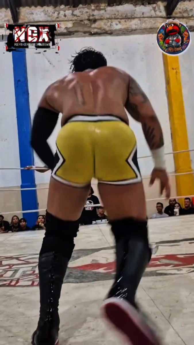 Lucha_erotica3x's tweet photo. ¿Identificas quien es ese Pokémon? 😯😋
Que culo tan perfecto y antojable
No puede haber duda de quién se trata 🤤
Hay que empezar a darle propina a los fotógrafos cada que nos logrén Joyas como está ☺️👌🏻
#luchacaliente #luchadorsexy #nalgasdeluchador #sayrus #luchadorentanga https://t.co/PgNFQ5QPy5
