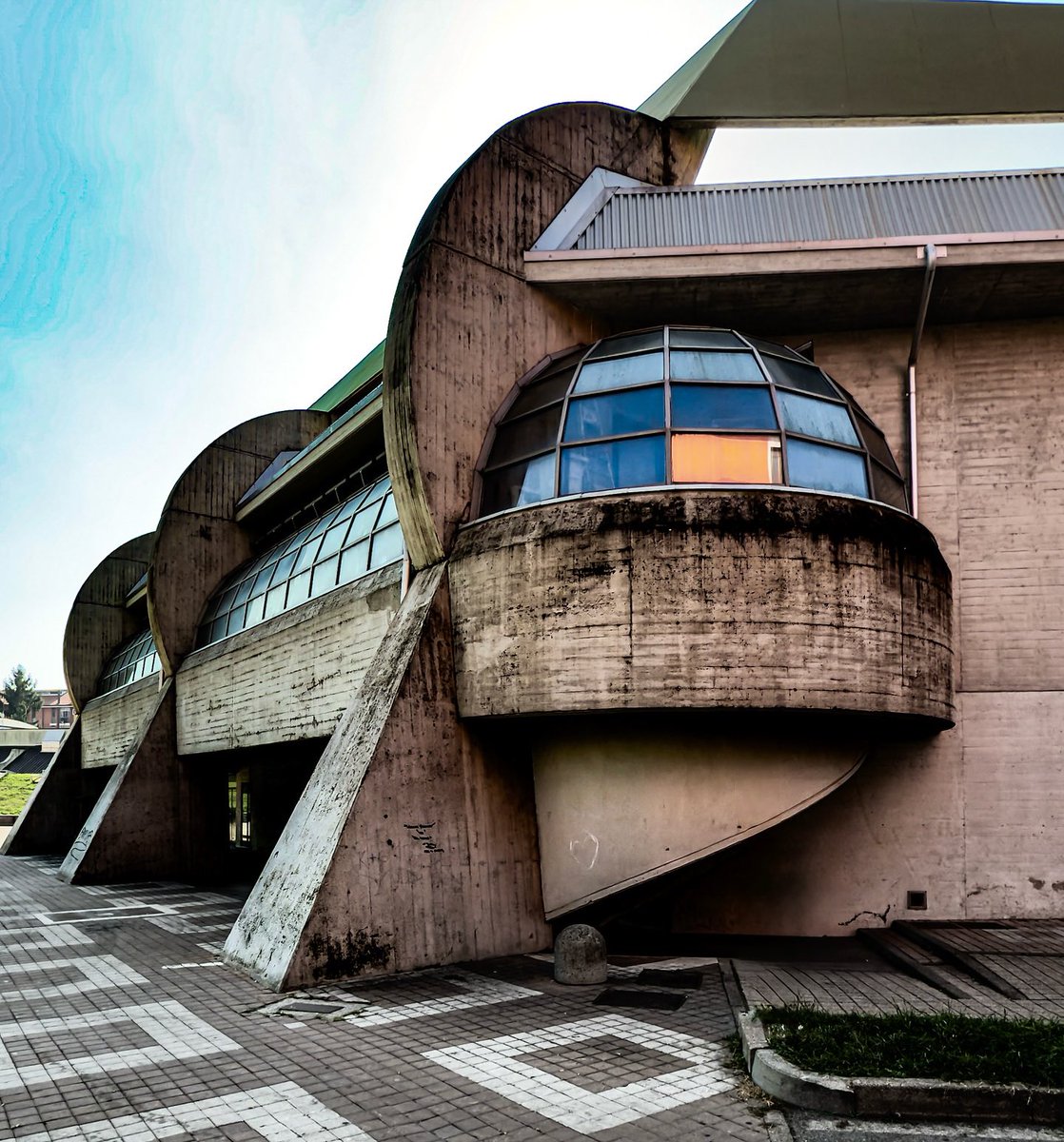 Dee_Floki's tweet photo. Brutalism in Italy II https://t.co/T5lgKKWEFo