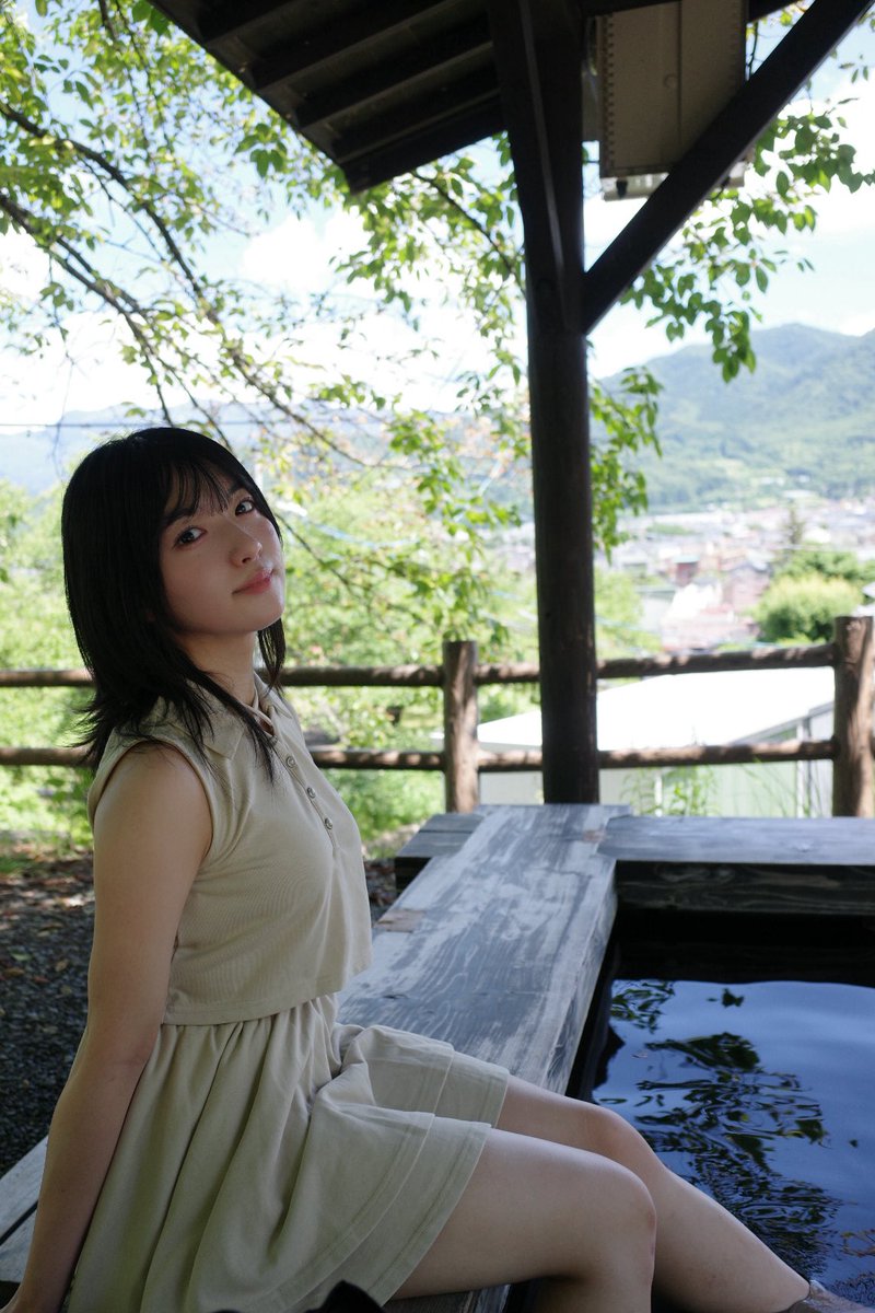 amane_bushi's tweet photo. まずは上山城🏯✨️
お城には兜を被った庵ちゃんがいるよ😸
季節ごとに違う御城印もあるので集めてみてね！
私⁉️📰
かかし茶屋さんで庵ちゃんのグッズが売ってるよ🛒𓈒𓏸
近くに足湯もあるので是非♨️♨️♨️
#山形県 #上山市 #かみのやま温泉 https://t.co/MPsLZN4JbN
