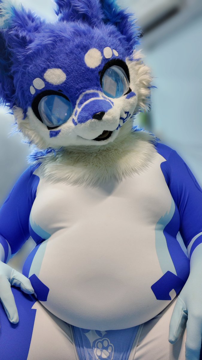 cobbyproot's tweet photo. belly posting~ https://t.co/C3O5N5lwol