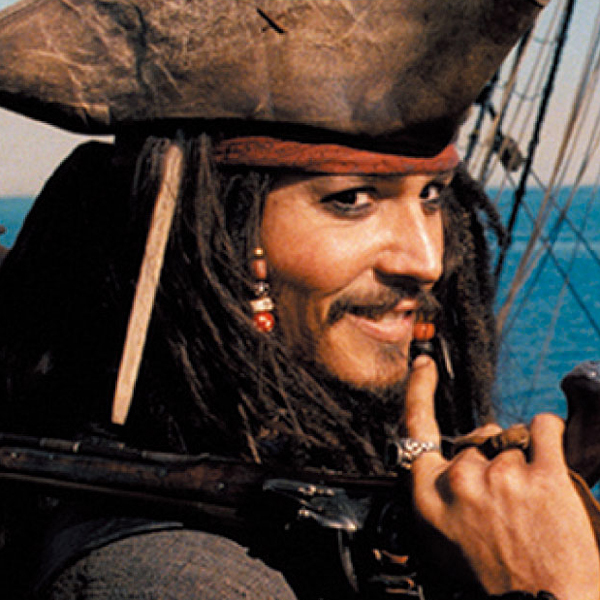 disneyjp's tweet photo. ＼ ヨーホー！🏴‍☠️ ／
明日、キャプテン・ジャック・スパロウと呪いを解く旅へ⚓️

⋱実写版『モアナと伝説の海』公開記念🌊⋰
『#パイレーツオブカリビアン／呪われた海賊たち』
📺フジテレビ系 土曜プレミアム
7/18（土）よる9時～ 放送　※一部地域を除く

放送が楽しみな人は、リプで「ヨーホー！」を💬