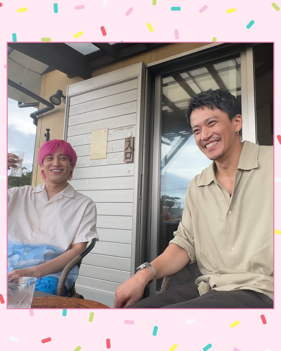 meshidora_ntv's tweet photo. 数々のヒット作をけん引してきた名俳優・小栗旬さんが参戦🚗

千葉県房総半島エリアで絶品グルメを満喫するグルメドライブ旅✨️

芸能事情に疎すぎる兼近さん！
小栗さんの奥様が誰かを答えられるのか？

芸能界の挨拶事情も赤裸々に語ります！

明日ひる12時45分からは #メシドラ ！
お楽しみに！🌈 https://t.co/fmZRvQo8Wv