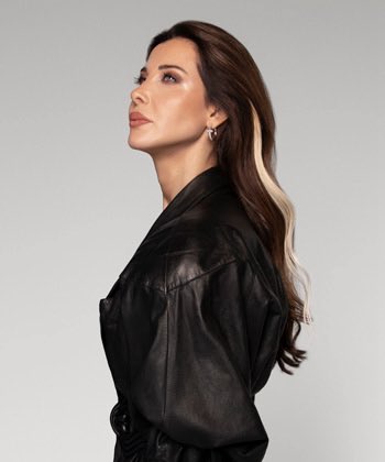 nancy_update's tweet photo. ——

الذكرى السنوية الأولى لألبوم #Nancy11 💚
  
 #1YearOfNancy11 https://t.co/8TDDeRrll3