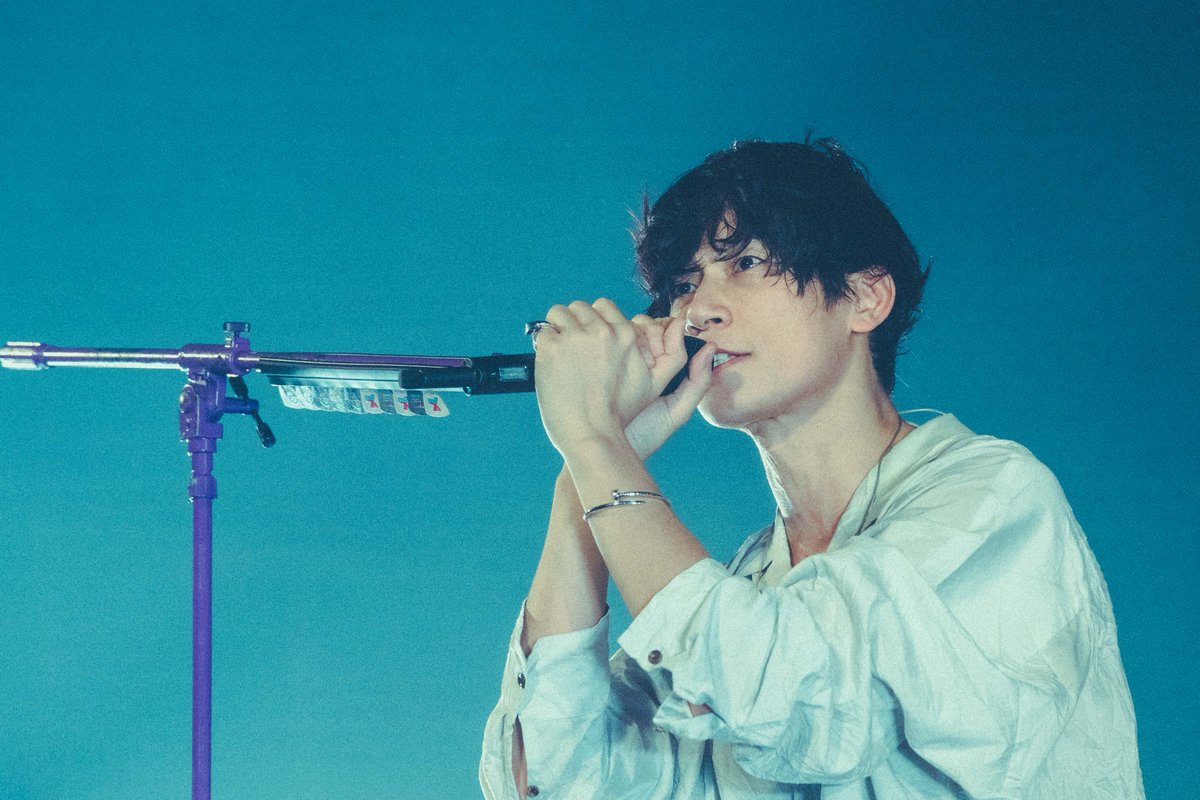 oricon's tweet photo. [Alexandros] × マカロニえんぴつ
一夜限りのスペシャルライブをレポート🎸
⠀
『サッポロ生ビール黒ラベル』が贈る
「THE STAR JAM」
珠玉のライブ空間に約6000人が熱狂❗️
https://t.co/6qjt3gGWfN
⠀⠀
＜PR＞
#黒ラベル #THESTARJAM https://t.co/ZQBwtj1FEg