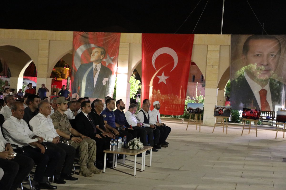 hasankeyfbld's tweet photo. Milli Birlik Ruhuyla, Tek Yürek Tek Hasankeyf. 15 Temmuz 🇹🇷🇹🇷🇹🇷
https://t.co/tXKalnEE0K
#15TemmuzDestanı #15TemmuzDemokrasiVeMilliBirlikGünü https://t.co/v5mnFtyflq